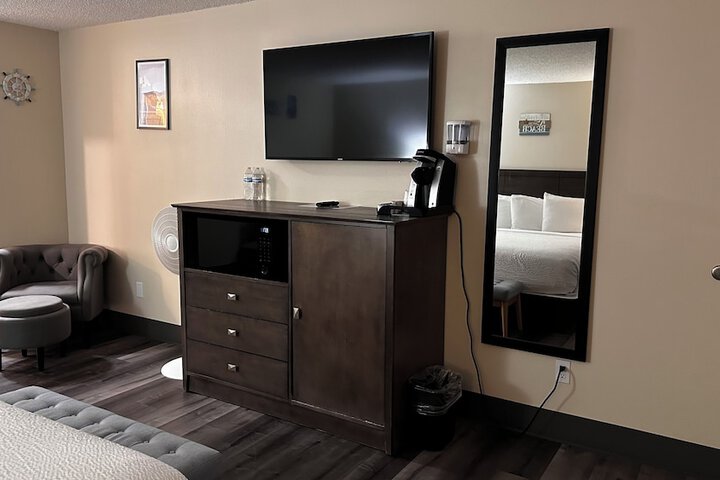 Room 56 of 159