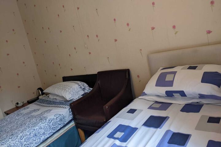 Room 11 of 41