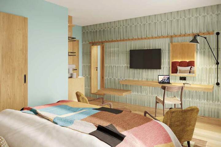 Room 52 of 110