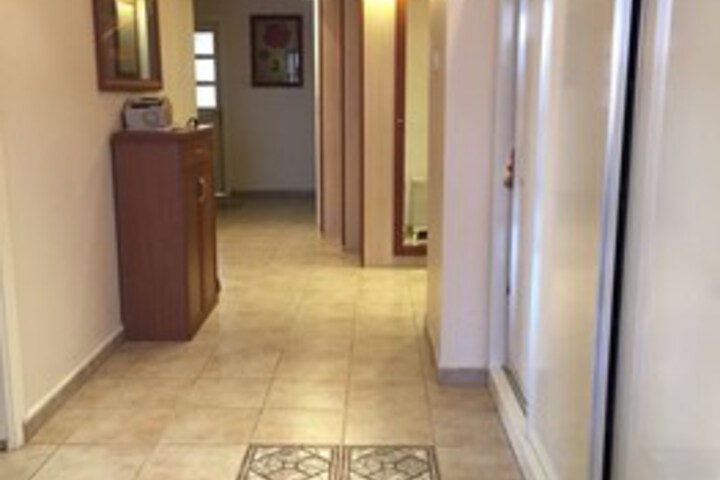 Ballroom/Hall 8 of 15
