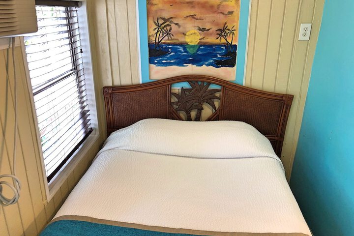 Room 10 of 131