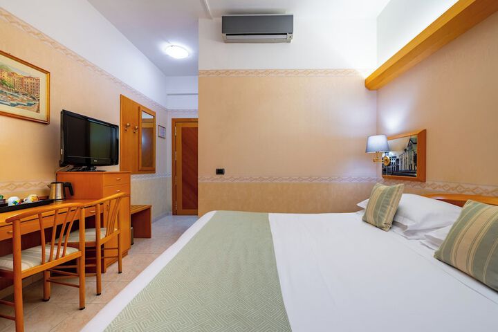 Room 29 of 101