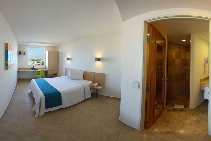 Room 10 of 61