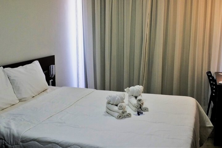 Room 5 of 63