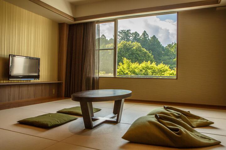 Room 10 of 78