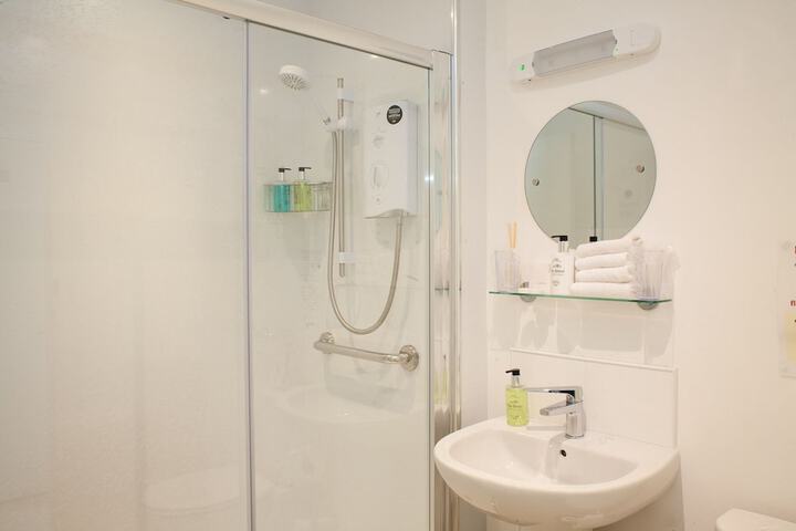 Clean Restrooms