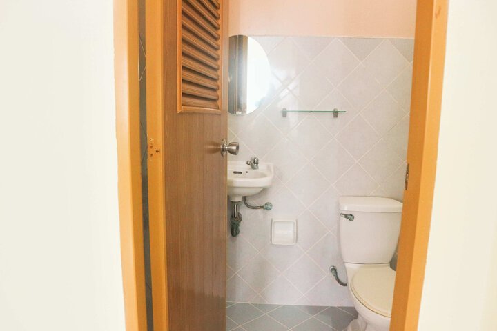 Room 58 of 70