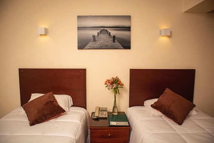Room 17 of 36