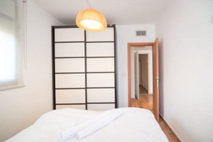 Room 52 of 71