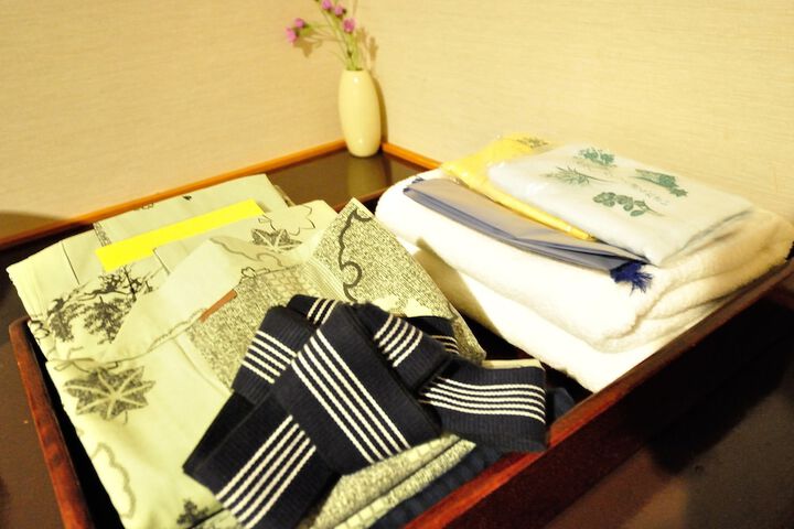 Room 10 of 49