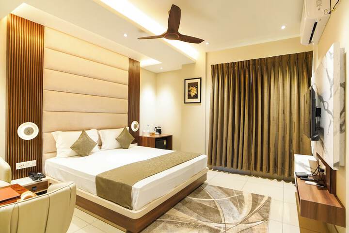 Room 21 of 83