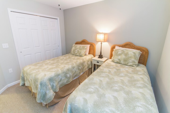Room 15 of 60