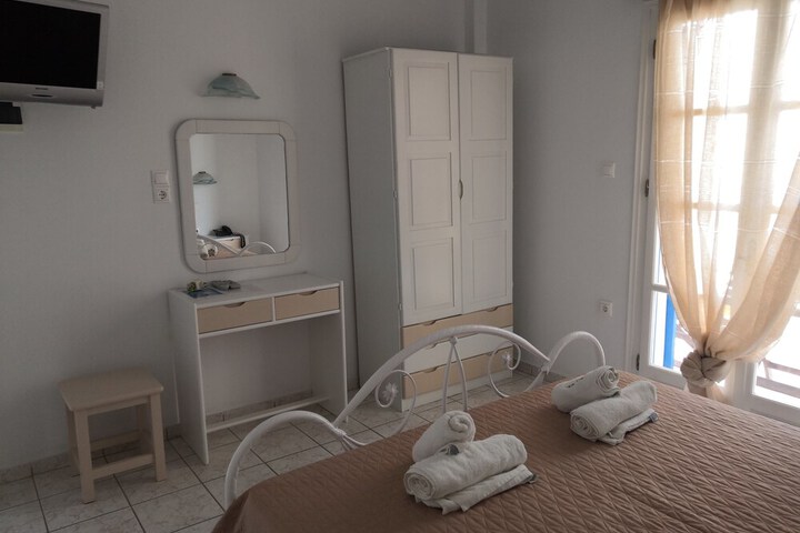 Room 16 of 55