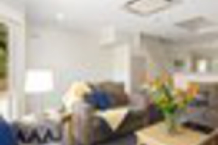 Room 14 of 36