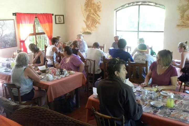 Dining 36 of 61