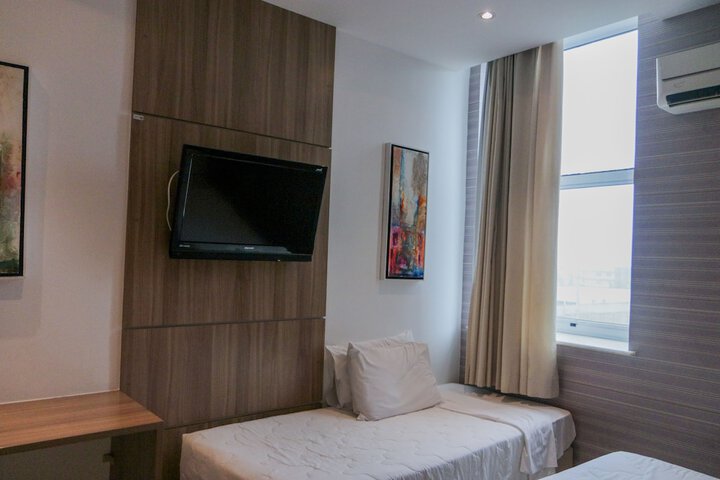 Room 41 of 105