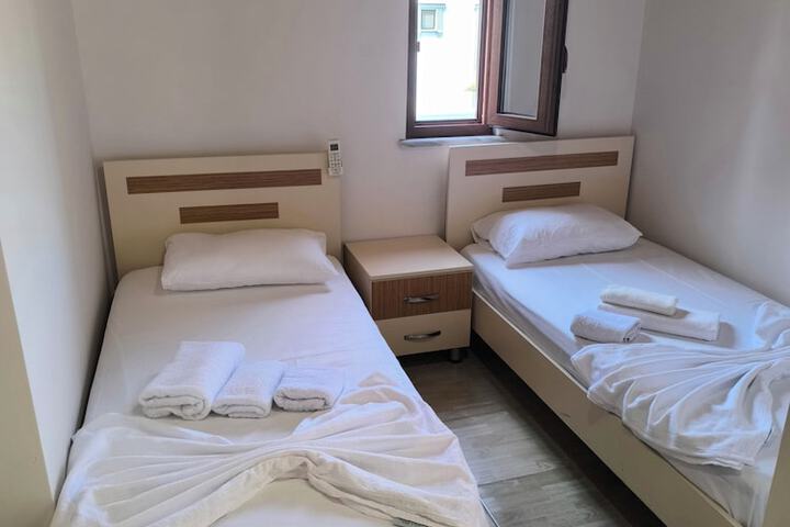 Room 17 of 63