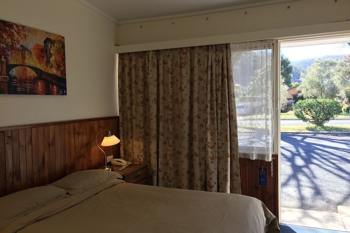 Room 24 of 123