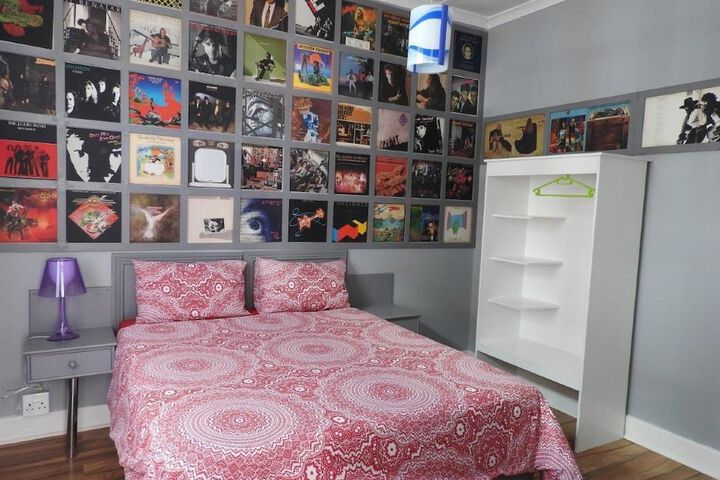 Room 170 of 204