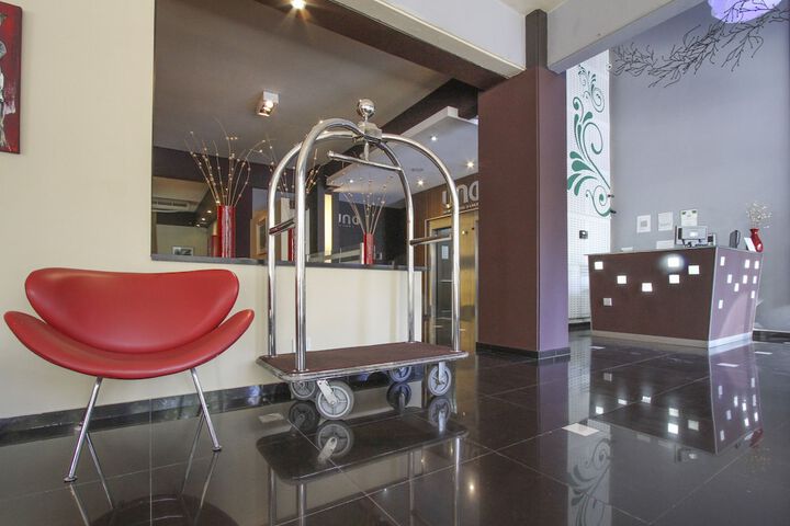 Guest Lobby
