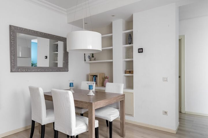 Room 15 of 32