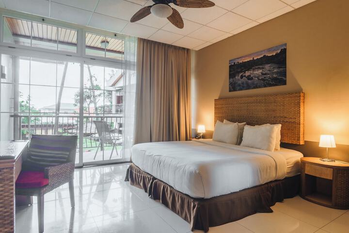 Room 10 of 70