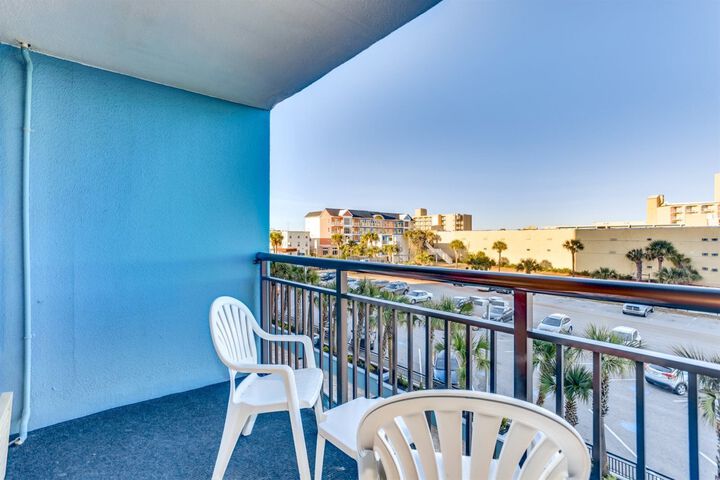 Terrace/Patio 3 of 31