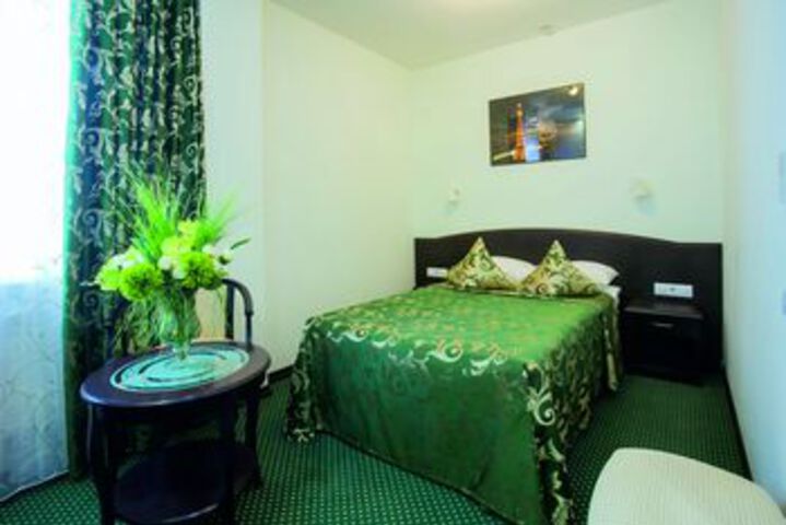 Room 44 of 114