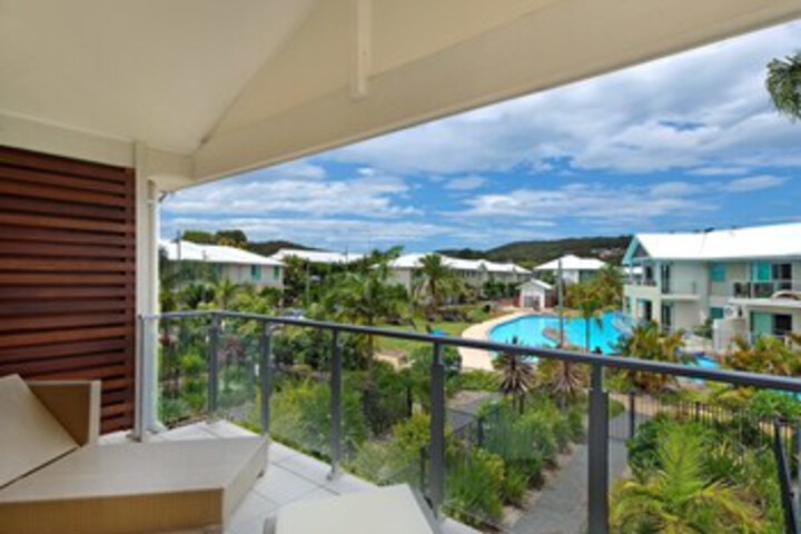 Terrace/Patio 2 of 16