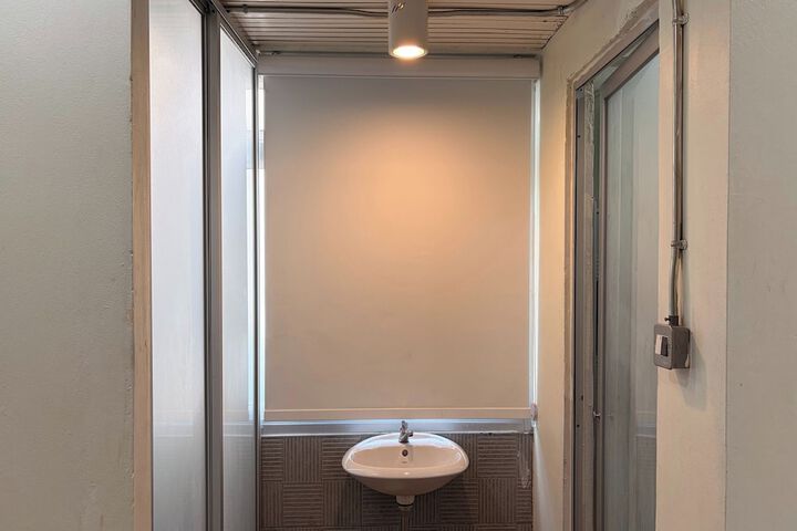 Room 33 of 57