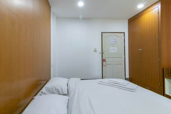 Room 19 of 56