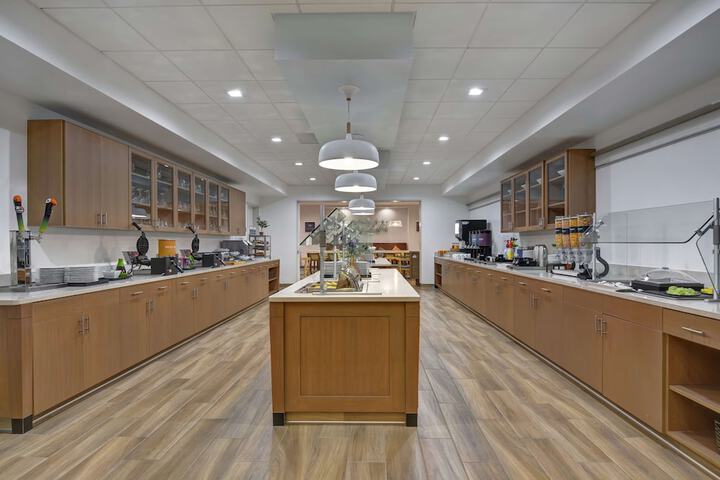 Breakfast area