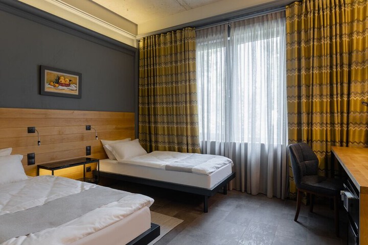 Room 11 of 70