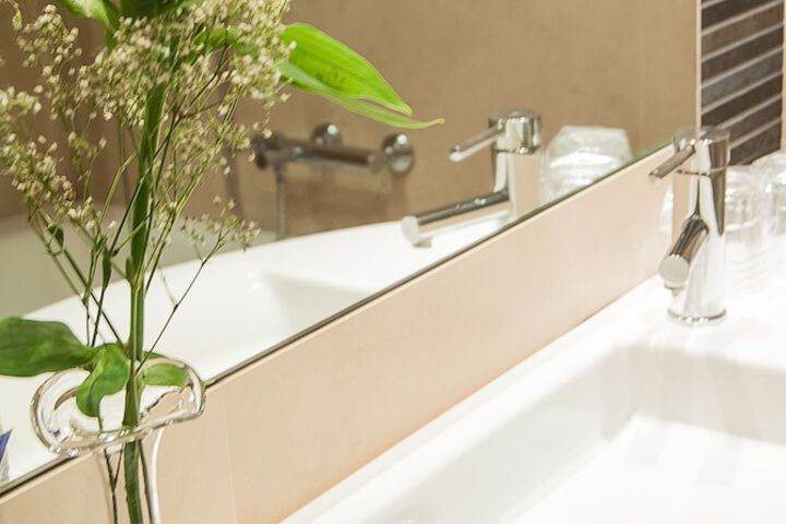 Clean Restrooms