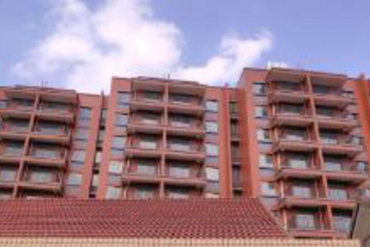Ningbo Liangchen 99 Hotel