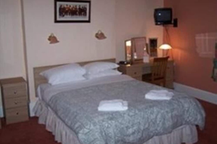 Room 3 of 13