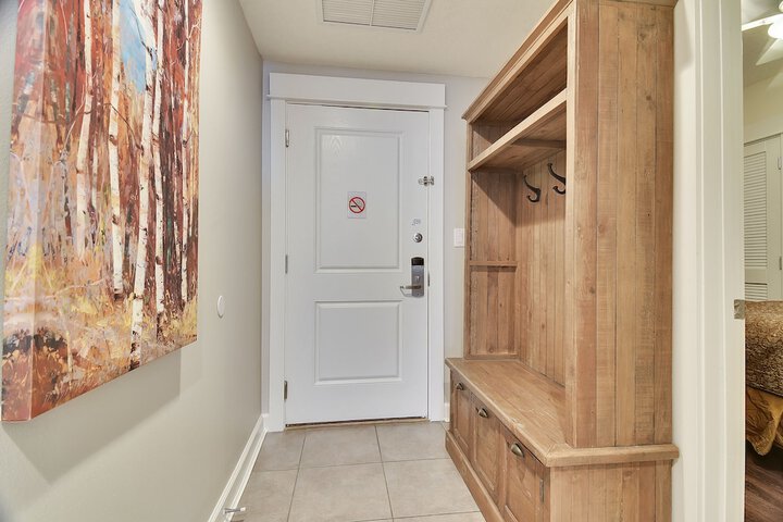 Room 40 of 308