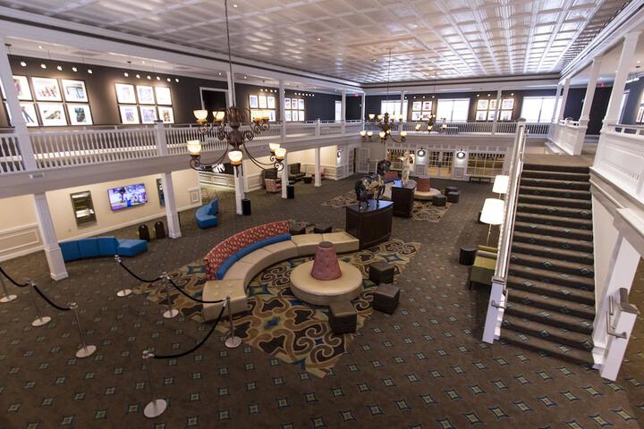 Hotel Lobby