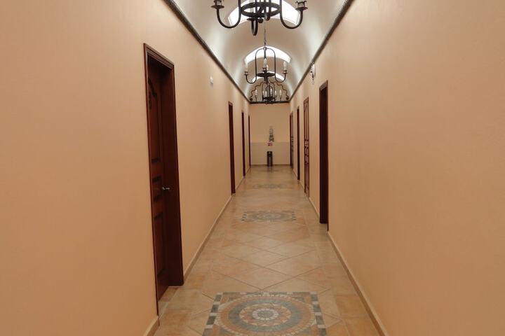 Ballroom/Hall 52 of 68
