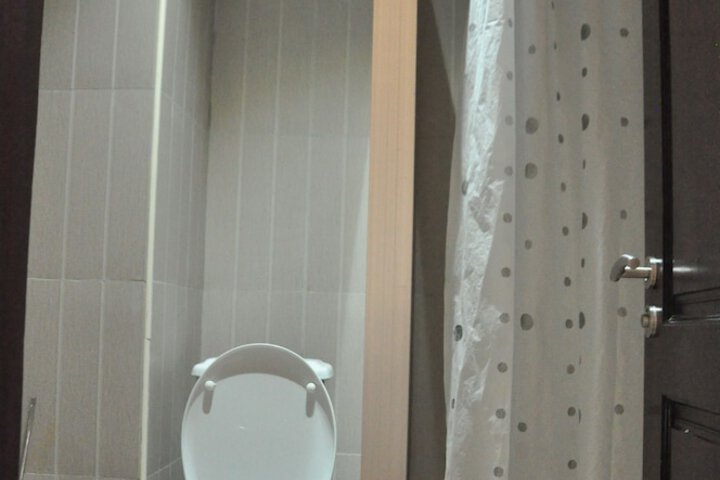 Room 25 of 51