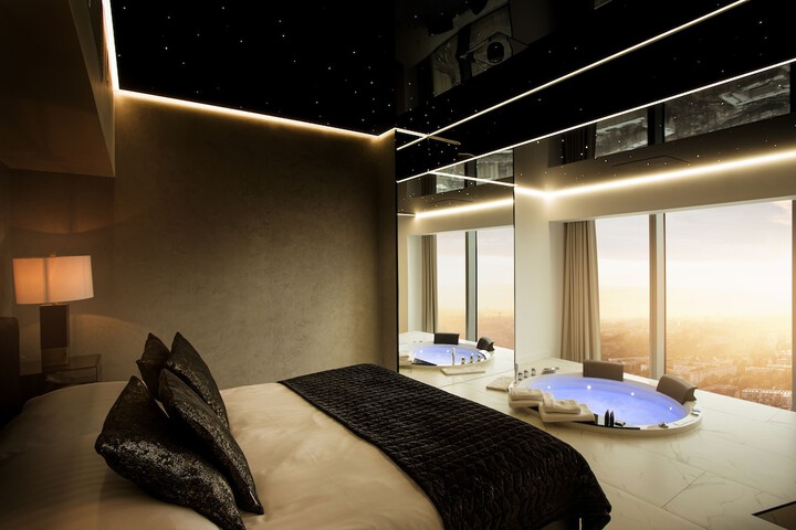 Room 50 of 149