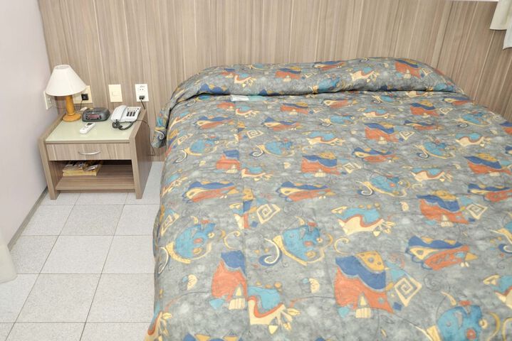 Room 13 of 88