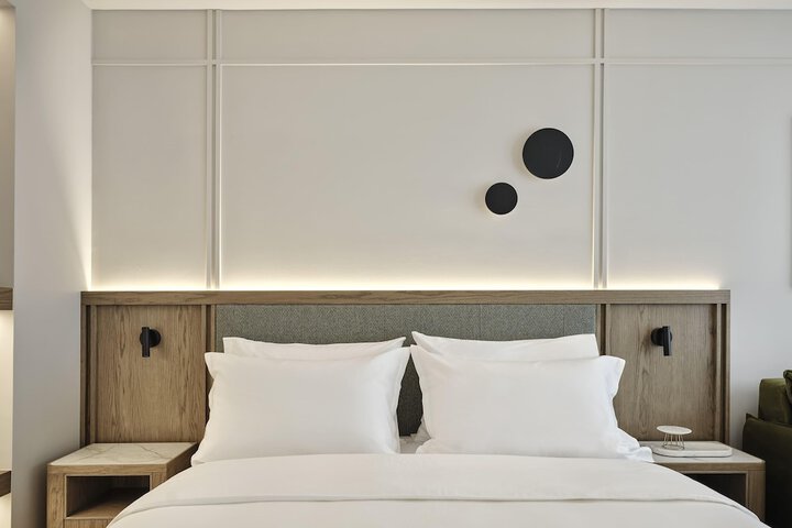 Room 47 of 88