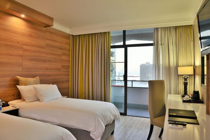 Room 14 of 43