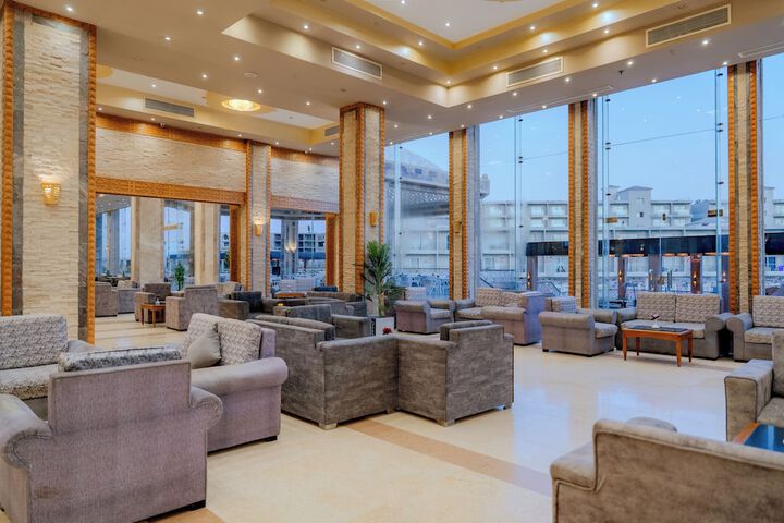 Hotel Interior 4 of 189