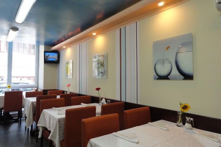 Dining 60 of 65