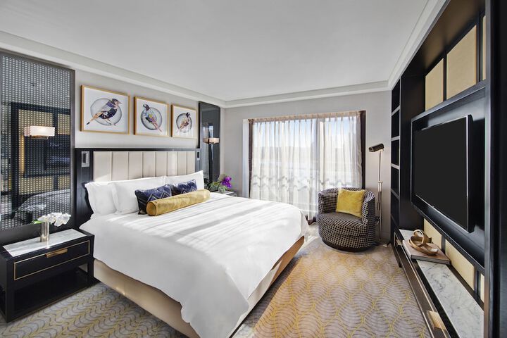 Room 19 of 50