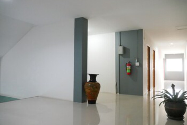 Ballroom/Hall 7 of 38