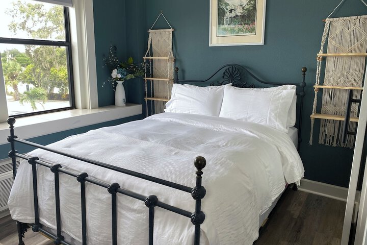 Room 3 of 29