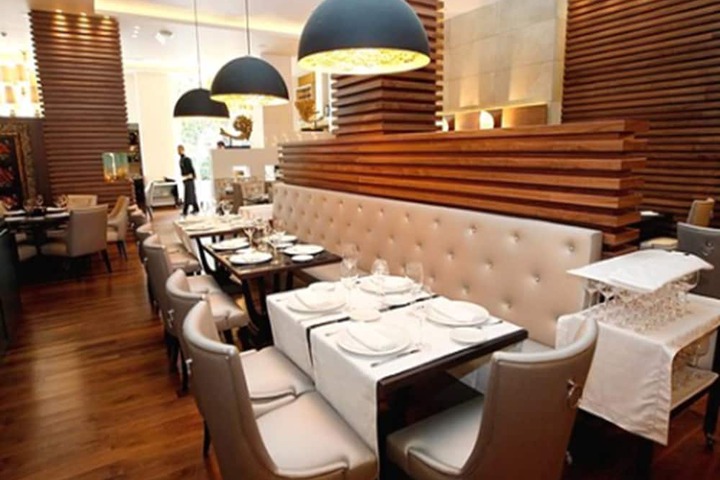 Dining Photos